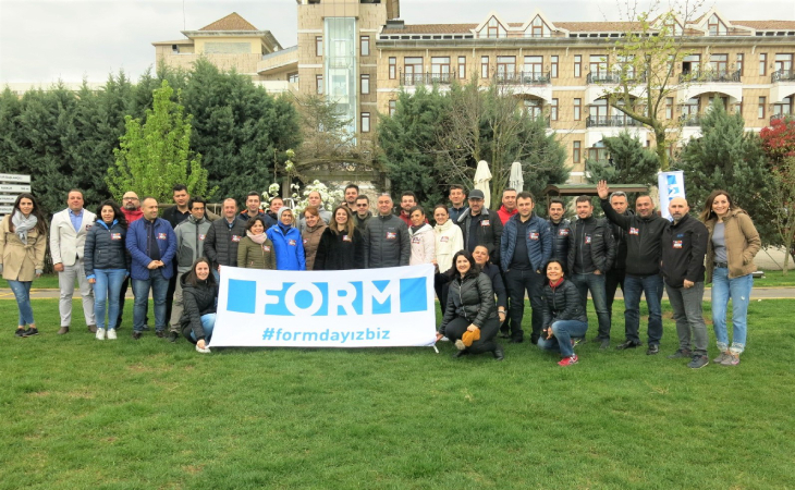 FORM GROUP